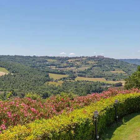 アパートホテル Podere Del Monte