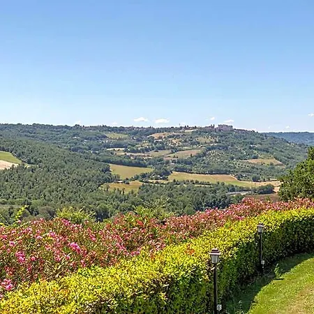 Podere Del Monte 4*