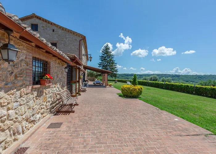 アパートホテル Podere Del Monte 4*